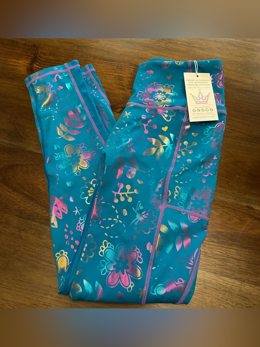 NWT Crowned Athletics Miracle Hermana Leggings Small